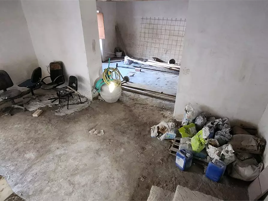 Immagine 9 di Casa indipendente in vendita  a Cardito