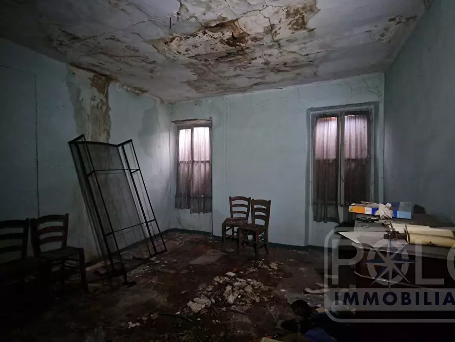 Immagine 6 di Palazzo in vendita  a Pescantina