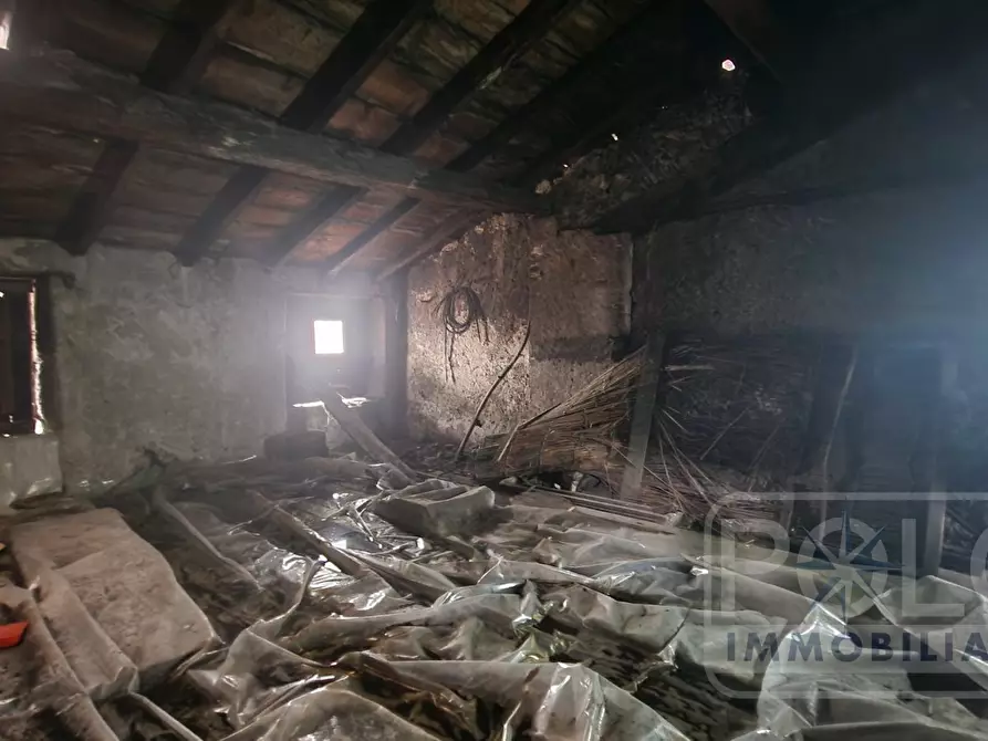 Immagine 2 di Palazzo in vendita  a Pescantina