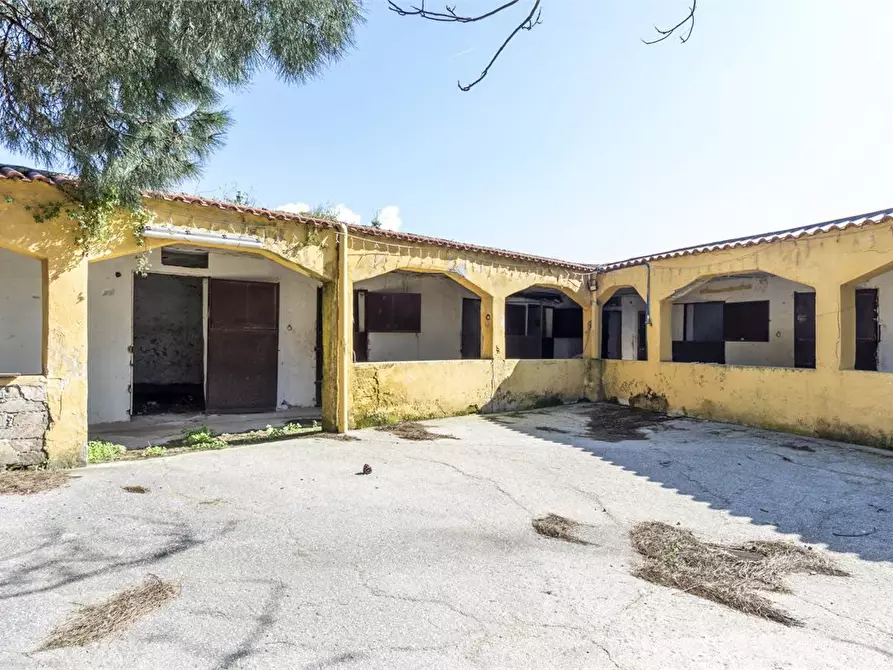 Immagine 1 di Palazzo in vendita  27 a Marano Di Napoli