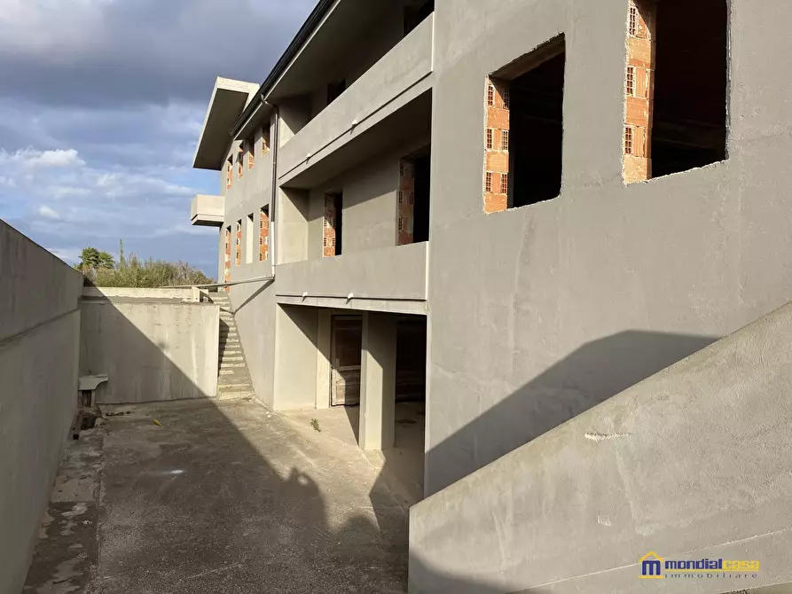 Immagine 3 di Casa indipendente in vendita  a Pachino