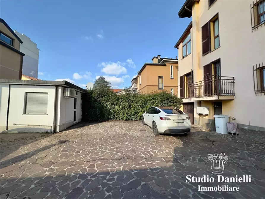 Immagine 6 di Villa in vendita  38 a Cinisello Balsamo