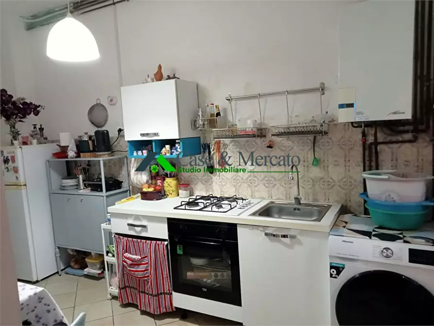 Immagine 9 di Casa semindipendente in vendita  a Lucca