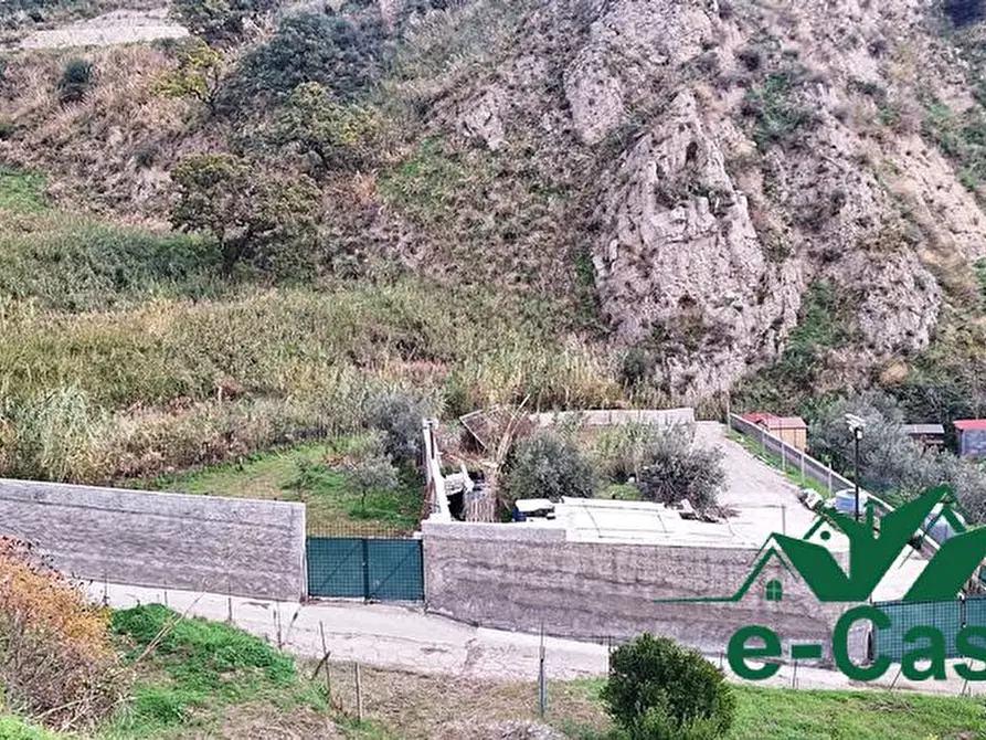 Immagine 3 di Terreno in vendita  a Messina