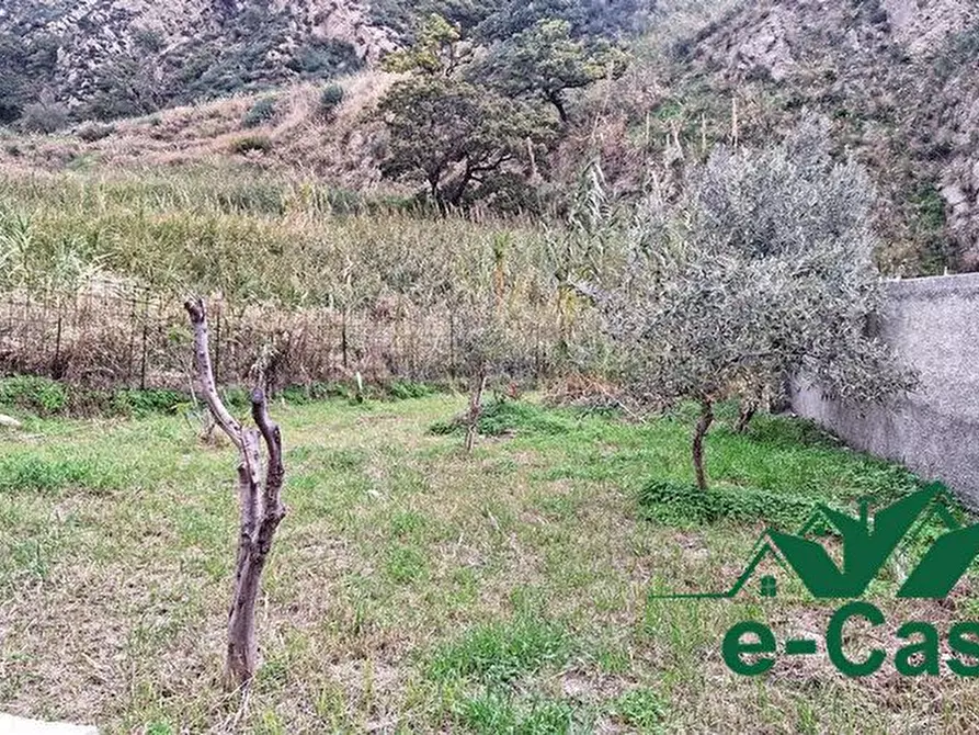 Immagine 6 di Terreno in vendita  a Messina