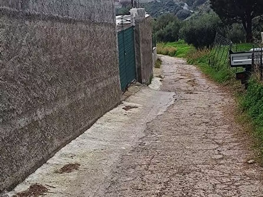 Immagine 5 di Terreno in vendita  a Messina