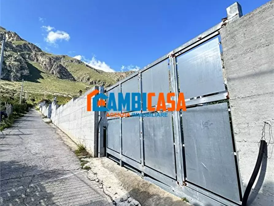 Immagine 1 di Terreno in vendita  a Palermo