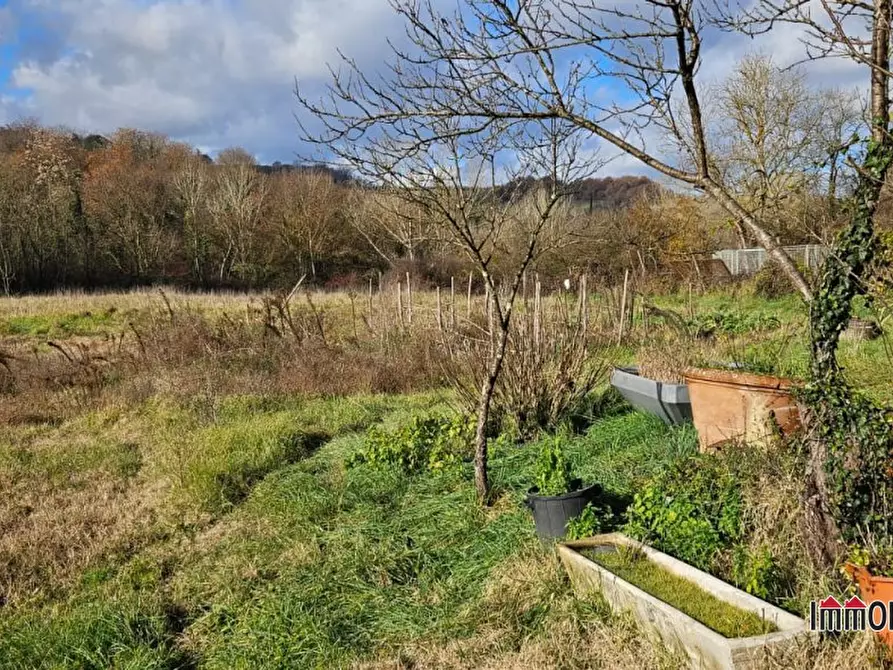 Immagine 1 di Terreno in vendita  a Poggibonsi