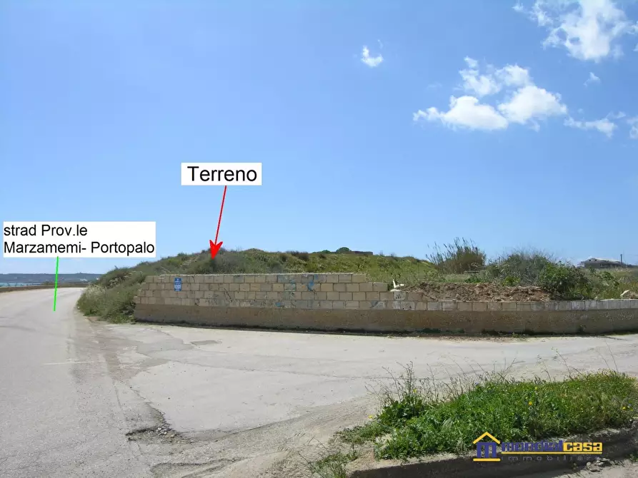 Immagine 1 di Terreno in vendita  a Pachino
