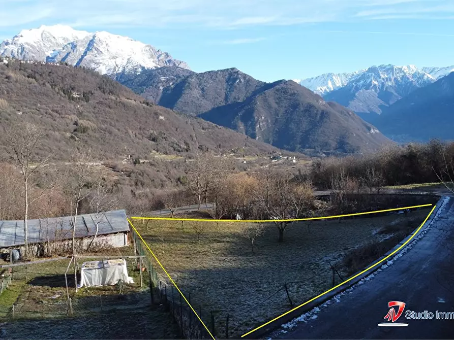 Immagine 1 di Terreno edificabile in vendita  a Ossimo