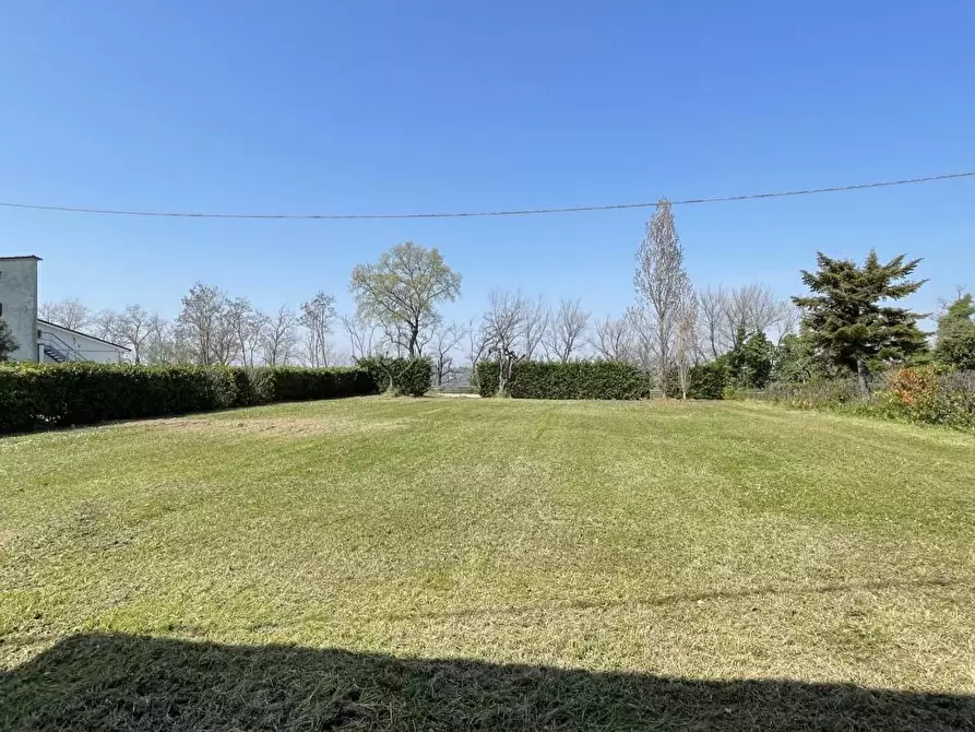 Immagine 8 di Terreno edificabile in vendita  a Frisa