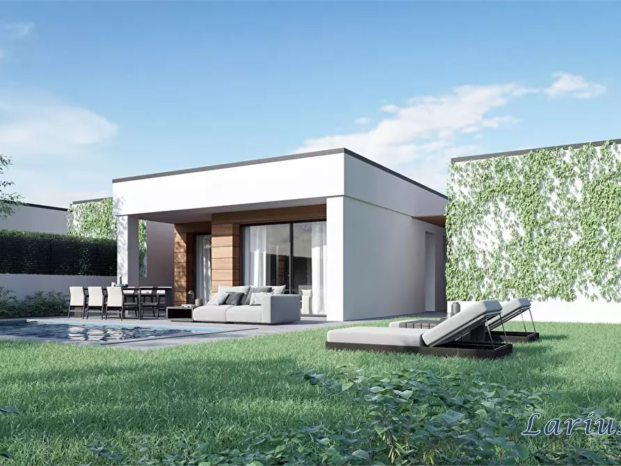 Immagine 9 di Terreno edificabile in vendita  a Erba