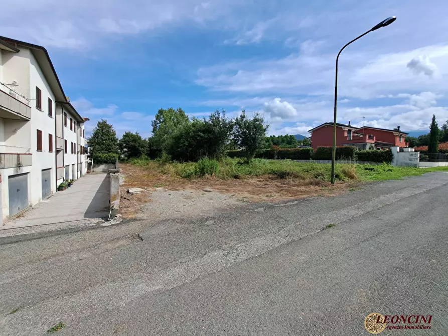 Immagine 5 di Terreno edificabile in vendita  snc a Villafranca In Lunigiana