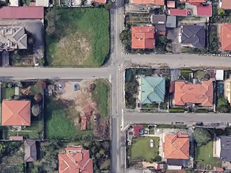 Immagine 2 di Terreno edificabile in vendita  a Canegrate