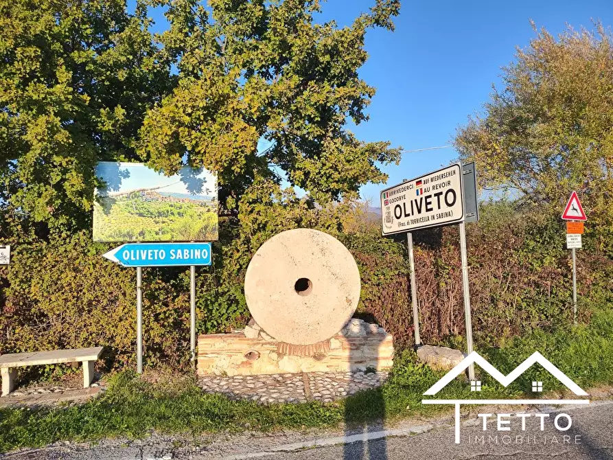 Immagine 1 di Terreno edificabile in vendita  a Torricella In Sabina