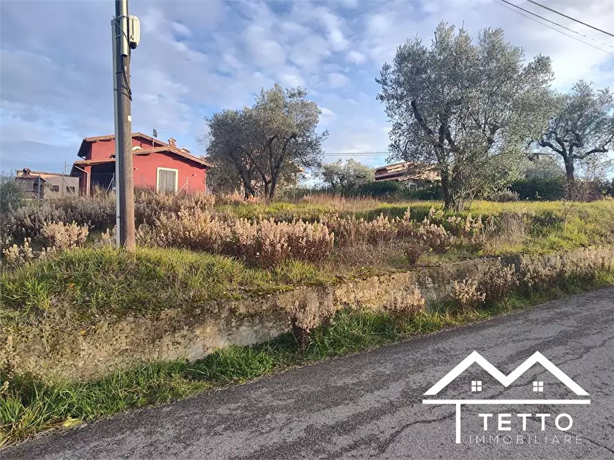 Immagine 5 di Terreno edificabile in vendita  snc a Poggio Mirteto