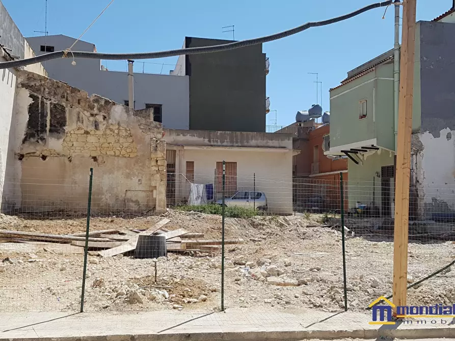 Immagine 4 di Terreno edificabile in vendita  a Pachino