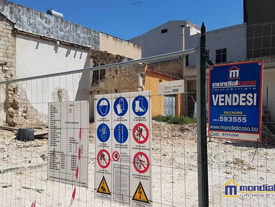 Immagine 3 di Terreno edificabile in vendita  a Pachino