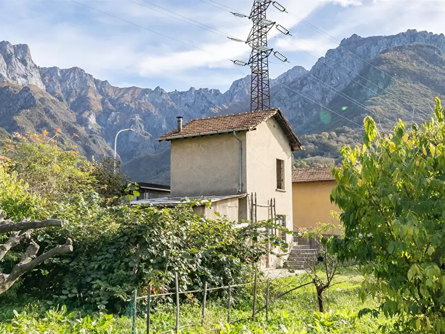 Immagine 9 di Terreno edificabile in vendita  58 a Mandello Del Lario