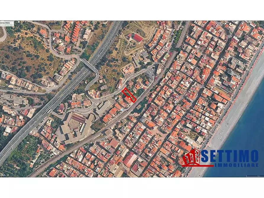 Immagine 1 di Terreno edificabile in vendita  a Furci Siculo