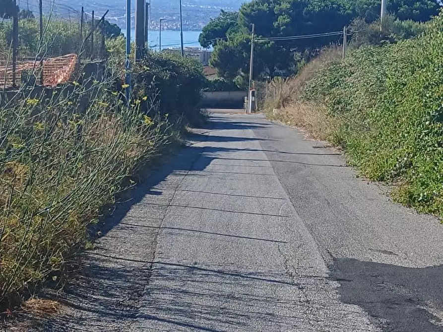 Immagine 2 di Terreno edificabile in vendita  a Messina