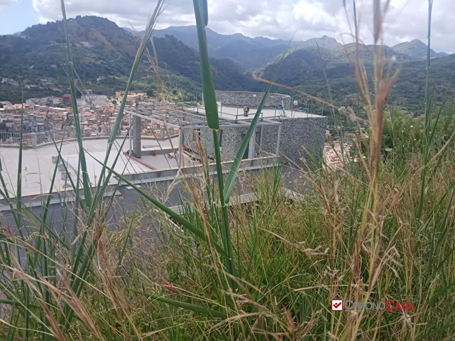 Immagine 2 di Terreno edificabile in vendita  a Caltagirone