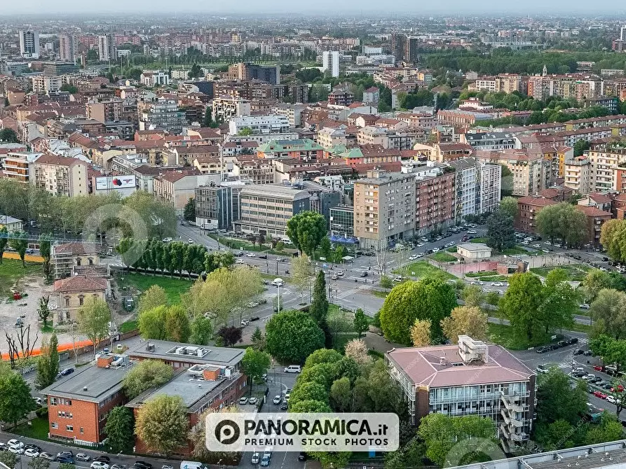 Immagine 2 di Terreno edificabile in vendita  a Milano