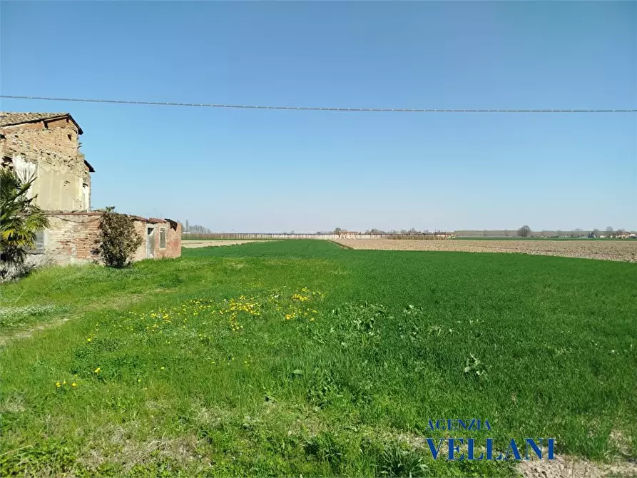 Immagine 7 di Terreno edificabile in vendita  a Novi Di Modena