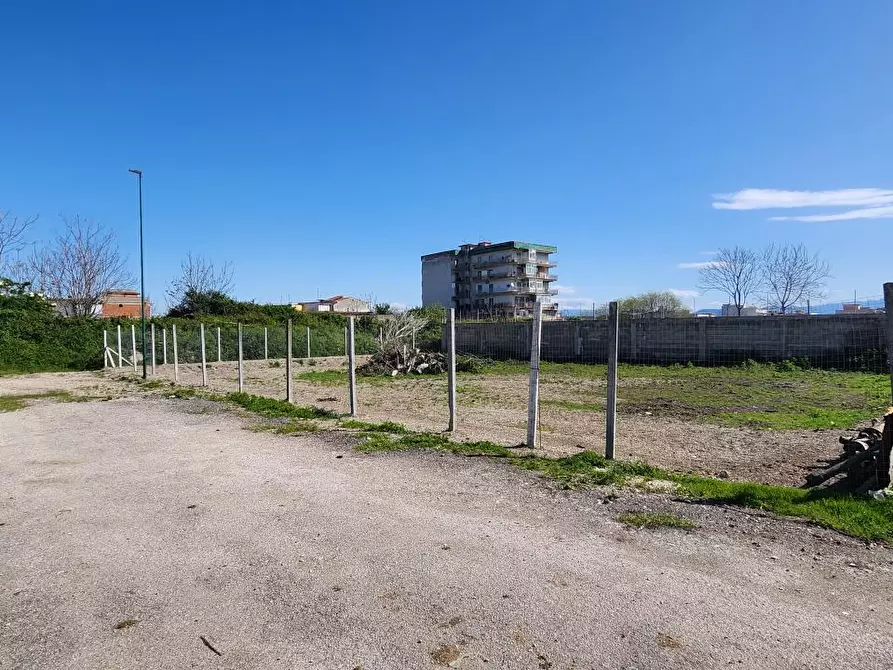 Immagine 2 di Terreno edificabile in vendita  a Casoria