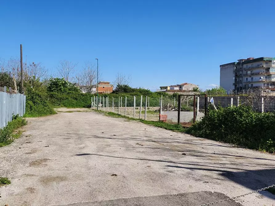 Immagine 3 di Terreno edificabile in vendita  a Casoria