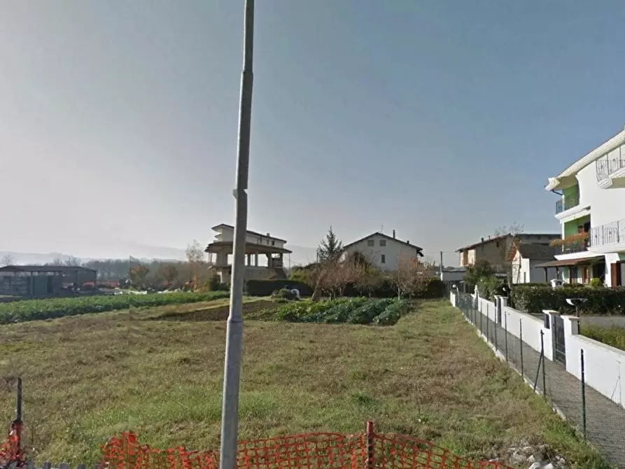 Immagine 3 di Terreno edificabile in vendita  a Cepagatti