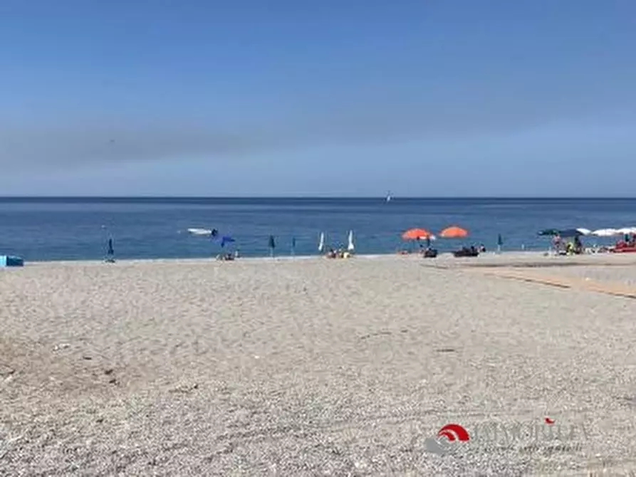 Immagine 5 di Terreno edificabile in vendita  a Melito Di Porto Salvo