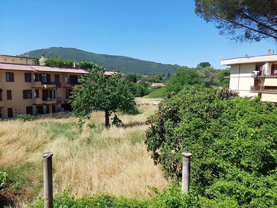 Immagine 10 di Terreno edificabile in vendita  a Tivoli