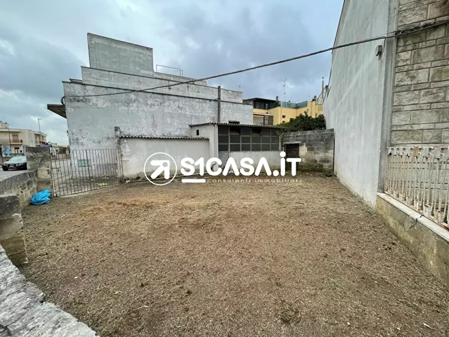 Immagine 5 di Terreno edificabile in vendita  14 a Galatone