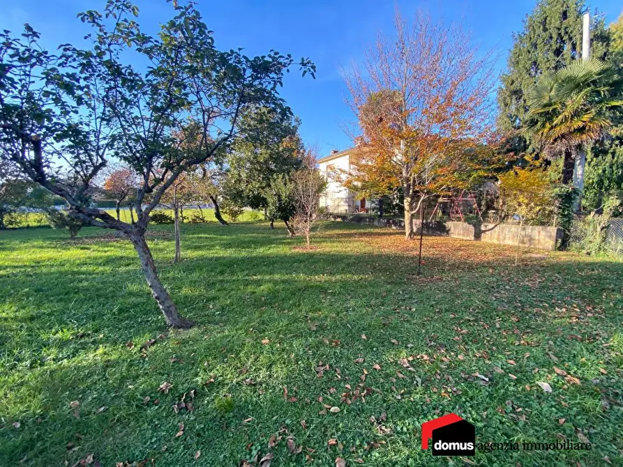 Immagine 5 di Terreno edificabile in vendita  a Thiene