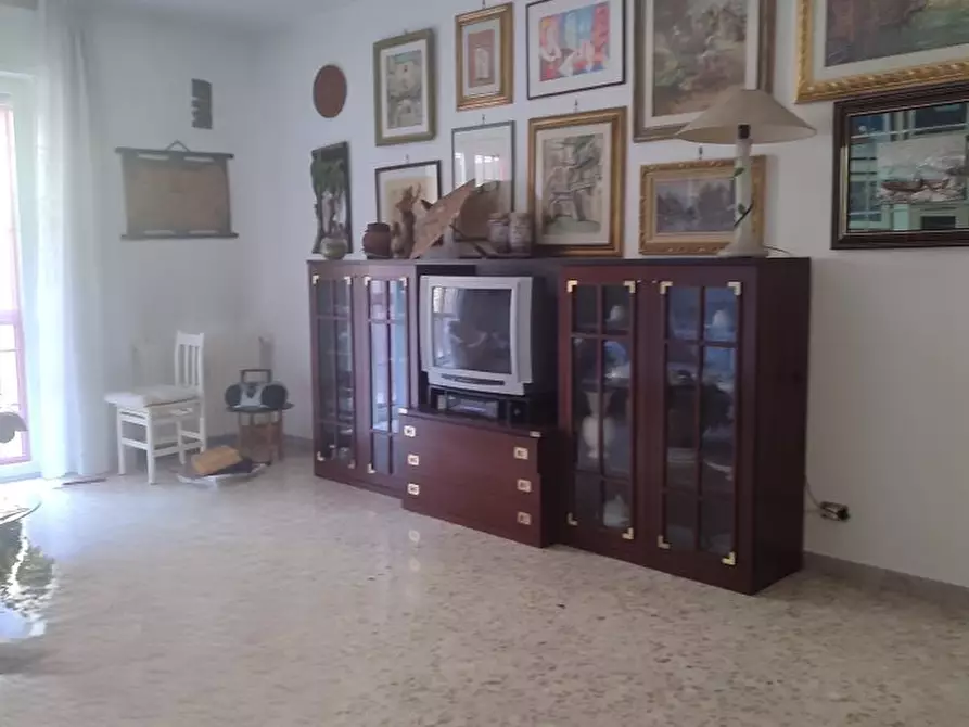 Immagine 7 di Ufficio in vendita  8A a Bari