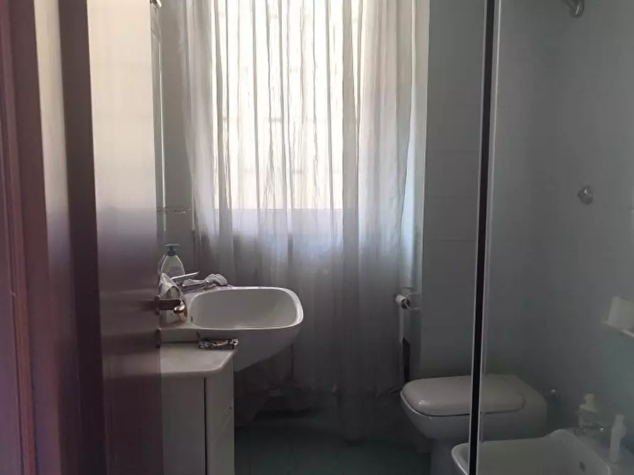 Immagine 9 di Ufficio in vendita  8A a Bari