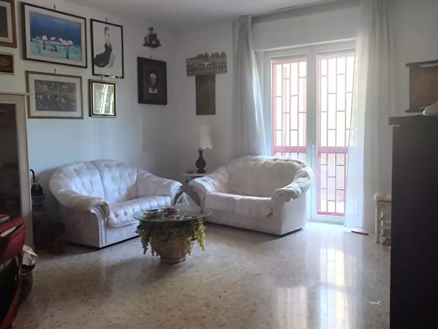 Immagine 6 di Ufficio in vendita  8A a Bari