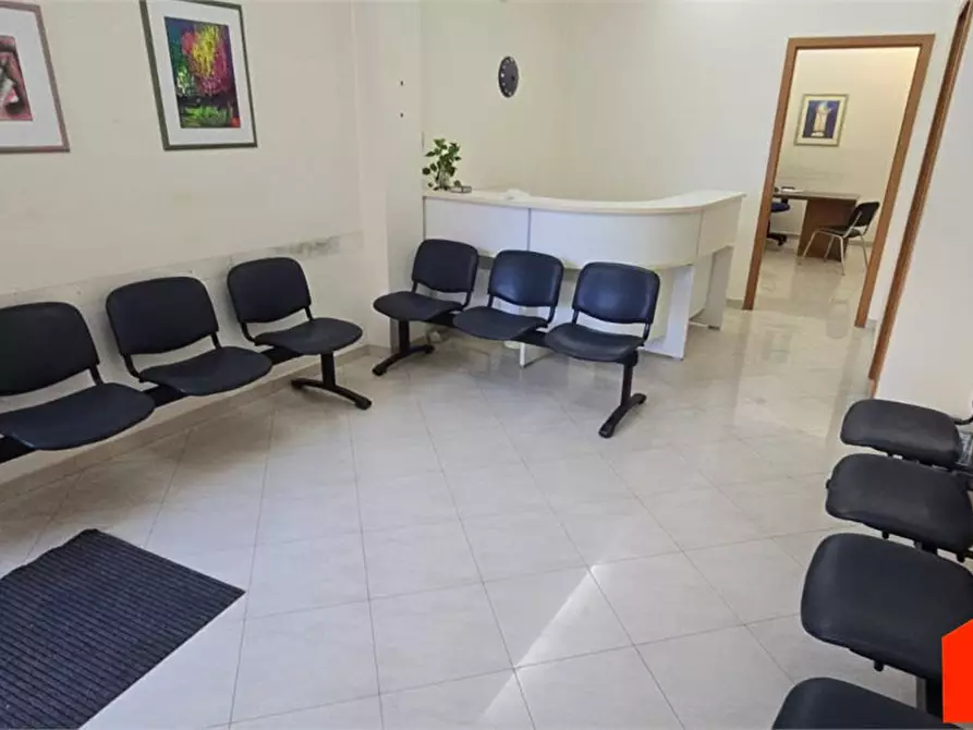 Immagine 1 di Ufficio in vendita  a Alcamo