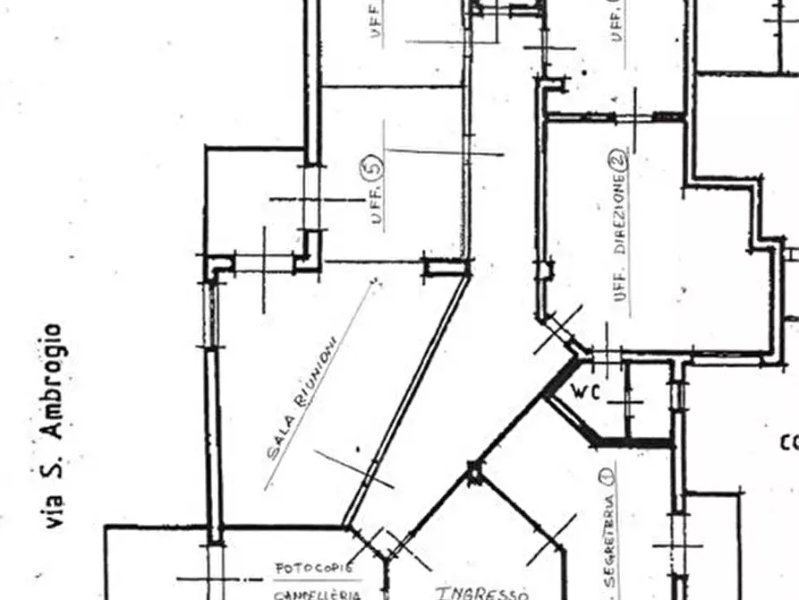 Immagine 2 di Ufficio in vendita  a Parabiago