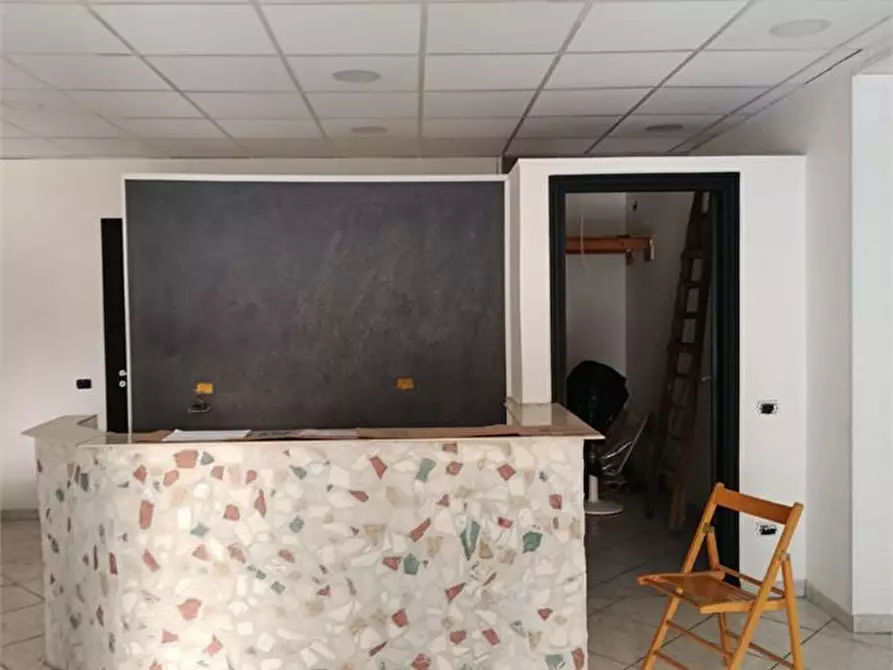 Immagine 7 di Ufficio in vendita  a Volla