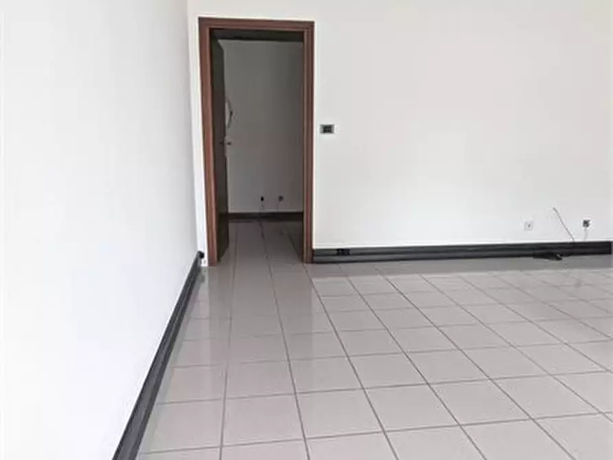 Immagine 6 di Ufficio in vendita  a Padova