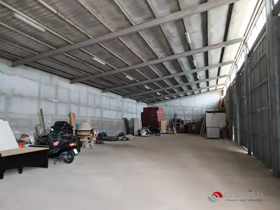 Immagine 3 di Ufficio in vendita  a San Lorenzo