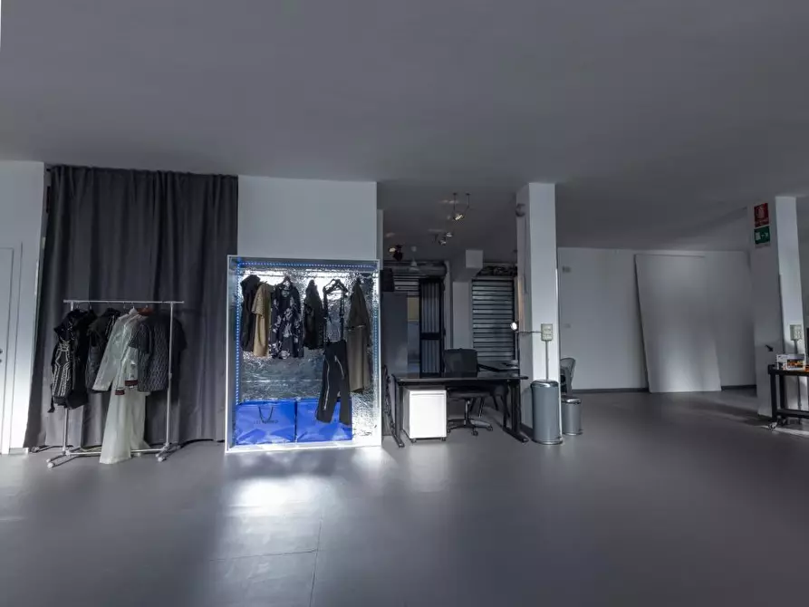 Immagine 10 di Ufficio in vendita  14 a Milano