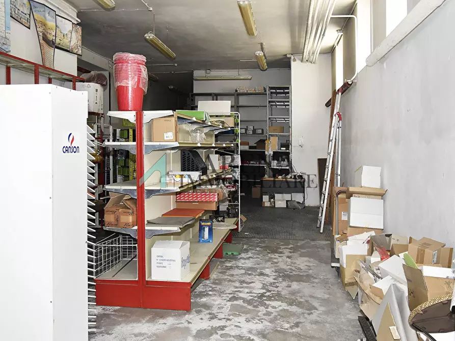 Immagine 4 di Ufficio in vendita  10 a Milano