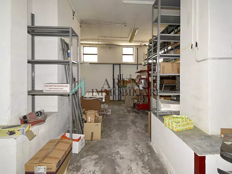 Immagine 10 di Ufficio in vendita  10 a Milano