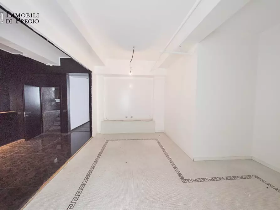 Immagine 3 di Ufficio in vendita  a Milano
