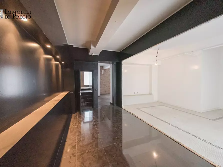 Immagine 5 di Ufficio in vendita  a Milano