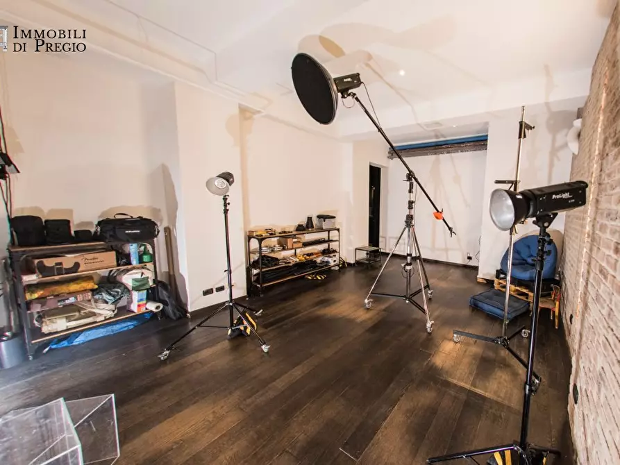 Immagine 8 di Ufficio in vendita  a Milano