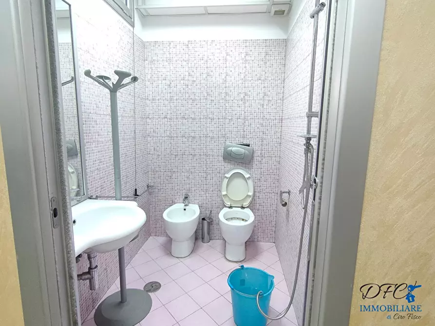 Immagine 5 di Ufficio in vendita  a Caivano